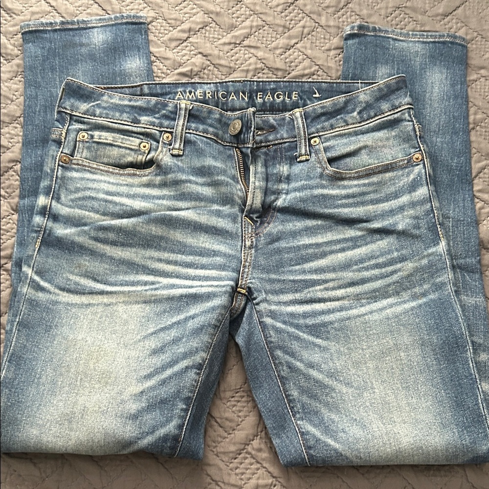 American Eagle Outfitters Men's Light Blue Slim Straight Jeans